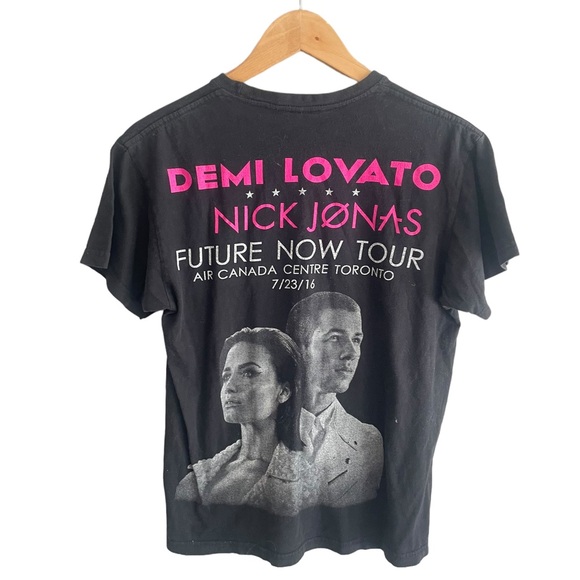 Demi Lovato Nick Jonas Toronto concert Tshirt - Picture 5 of 6